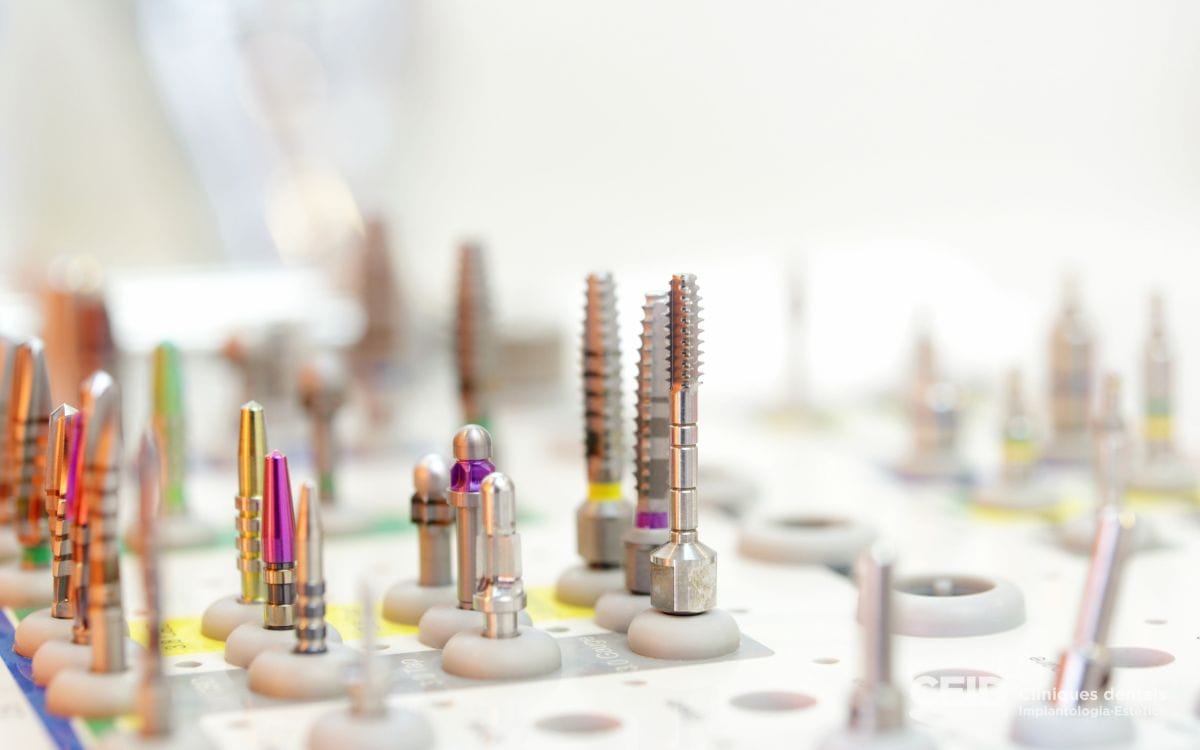 tipos-de-implantes-dentales